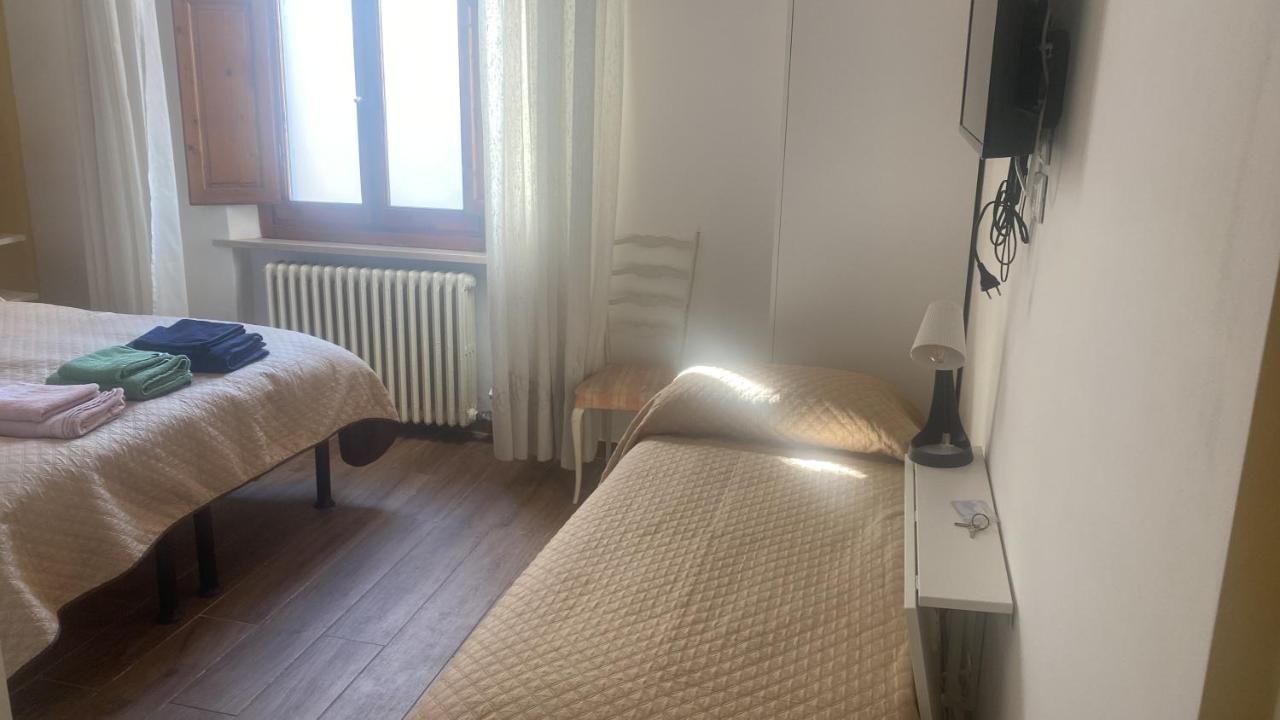 Affittacamere Alloggio Olivo Empoli Extérieur photo